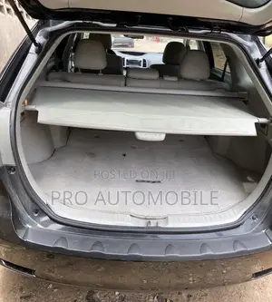 Toyota Venza LE 2011 Black