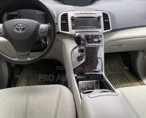 Toyota Venza LE 2011 Black