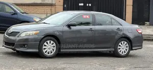 Toyota Camry 2010 Gray