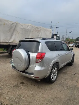 Toyota RAV4 2008 Silver