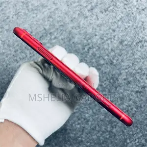Apple iPhone 11 64 GB Red