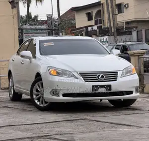 Lexus ES 350 2011 White