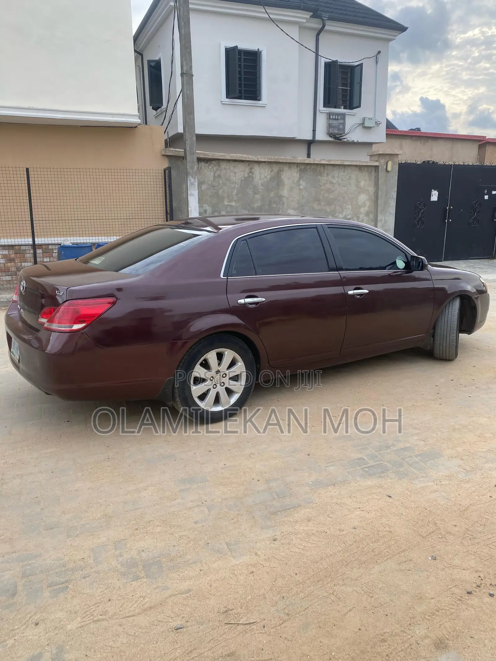 Toyota Avalon 2006 Burgundy