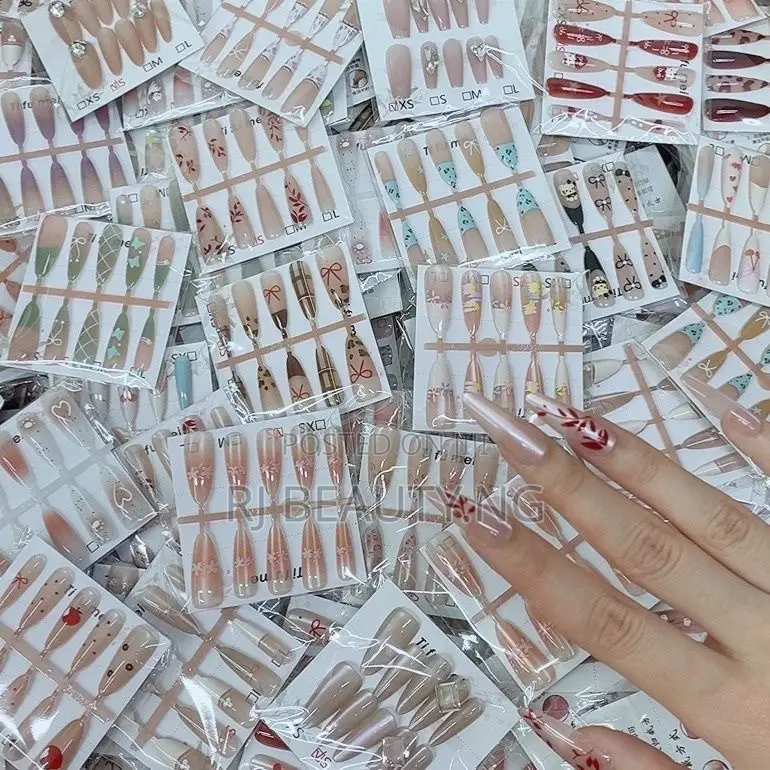 Stick on Nails