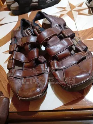Clank Klien Premium Sandals