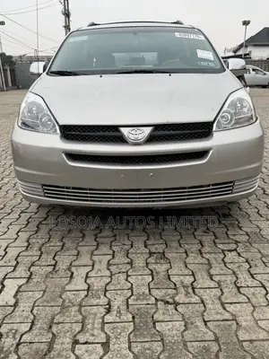 Toyota Sienna LE FWD 2006 Silver