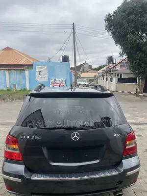 Mercedes-Benz GLK-Class 2010 Gray