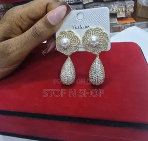 Zirconia Earring