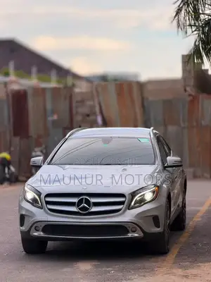 Mercedes-Benz GLA 250 2017 Gray
