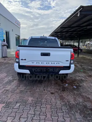 Toyota Tacoma Limited V6 4x4 Double Cab 127.4 in. WB 2020 White