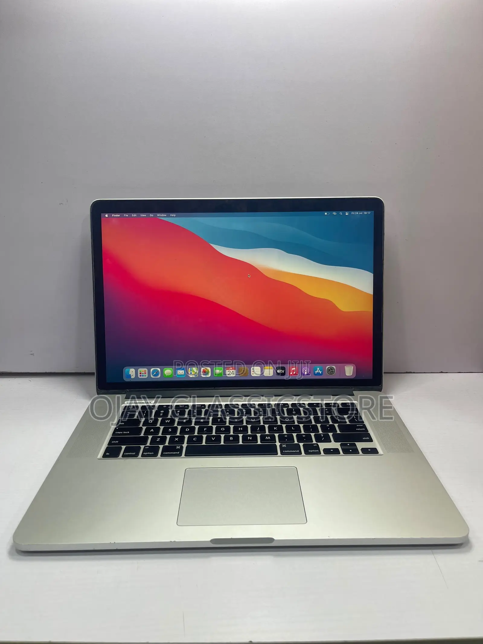 Laptop Apple MacBook Pro 2015 16GB Intel Core i7 SSD 256GB