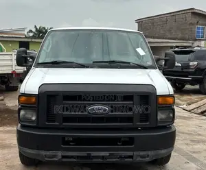 Ford E-150 2011 White