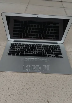Laptop Apple MacBook 2015 8GB Intel Core 7 SSD 250GB