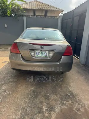 Honda Accord 2006 Gray