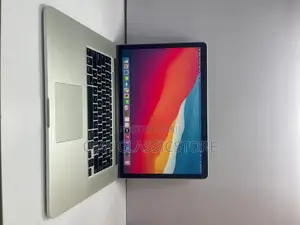 Laptop Apple MacBook Pro 2015 16GB Intel Core i7 SSD 256GB