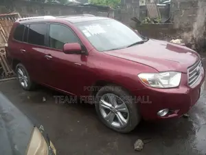 Toyota Highlander Limited 2010 Red
