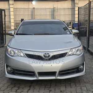 Toyota Camry 2013 Silver