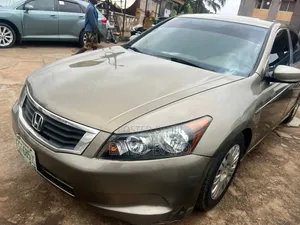 Honda Accord 2009 Gold