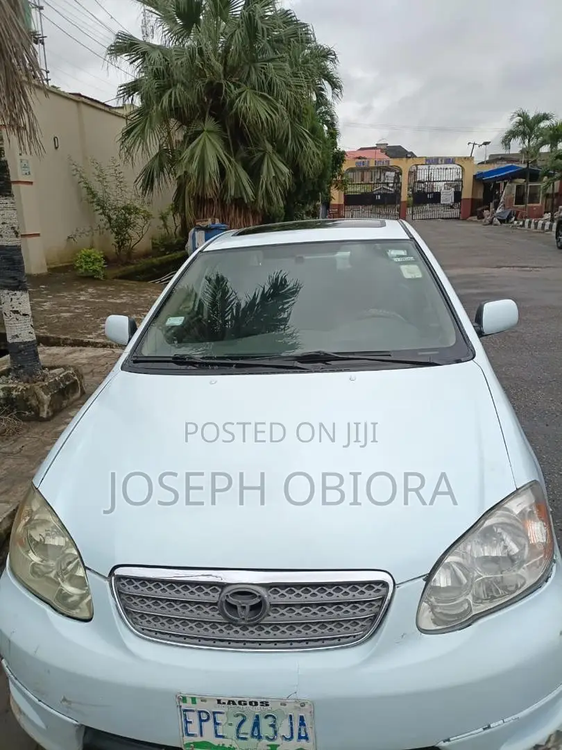 Toyota Corolla S 2005 White
