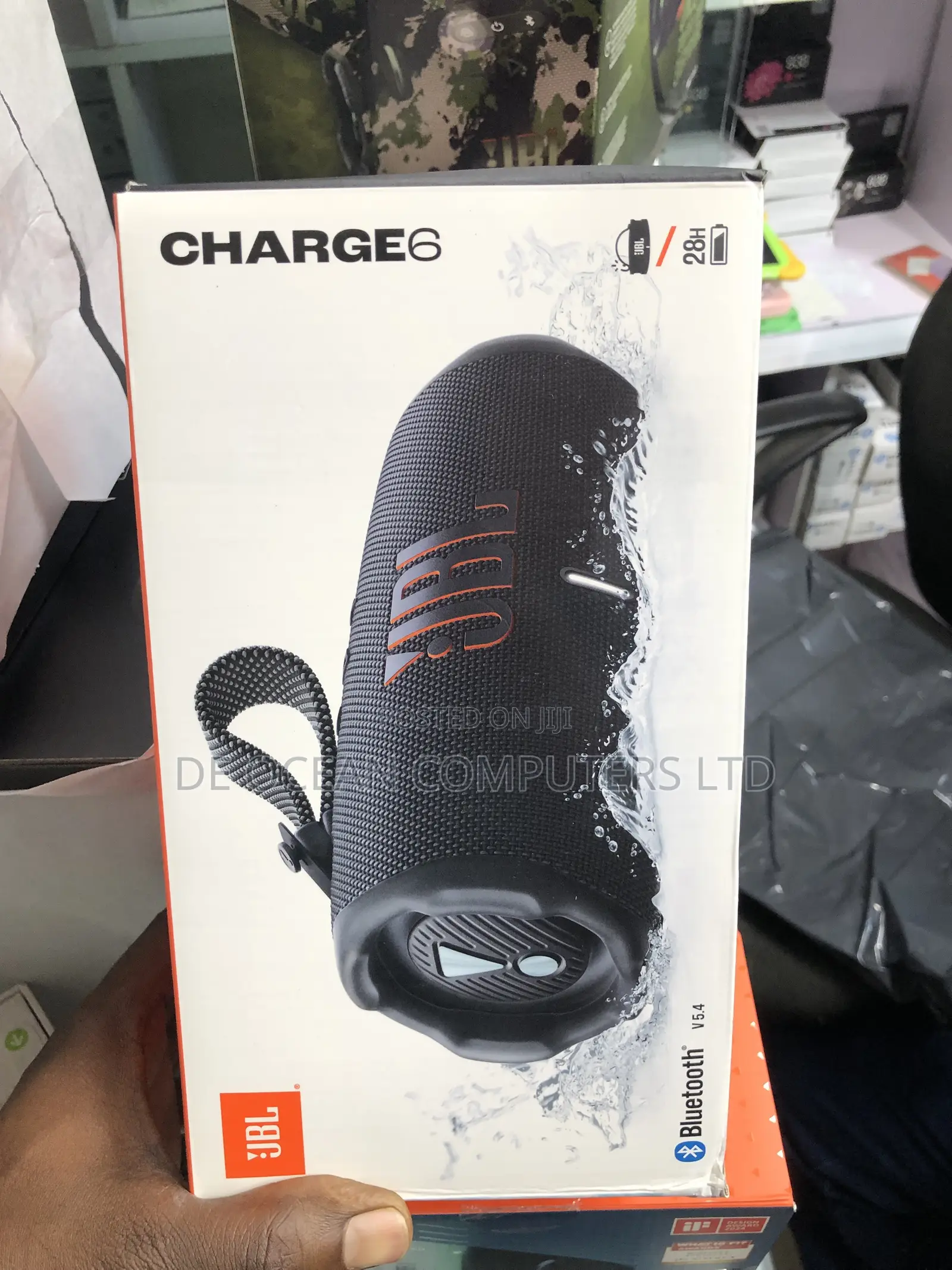 JBL Charge6 Bluetooth Speaker