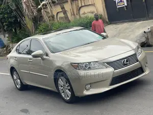 Lexus ES 2015 Gold