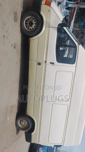 Ford Transit 1999 White