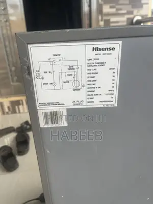 Hisense 100L Refrigerator – Clean & Excellent Working Condition