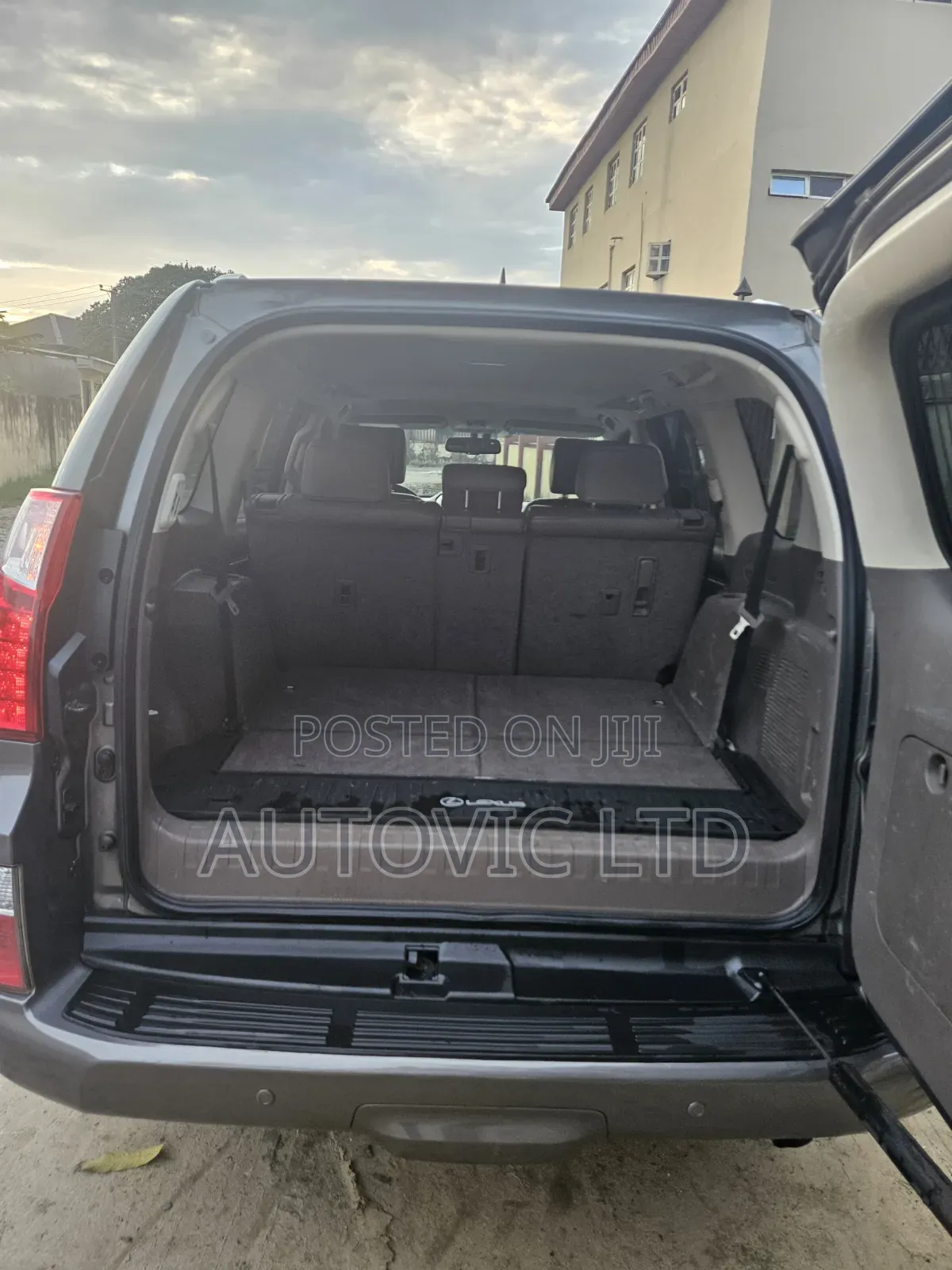Lexus GX 460 2010 Gray