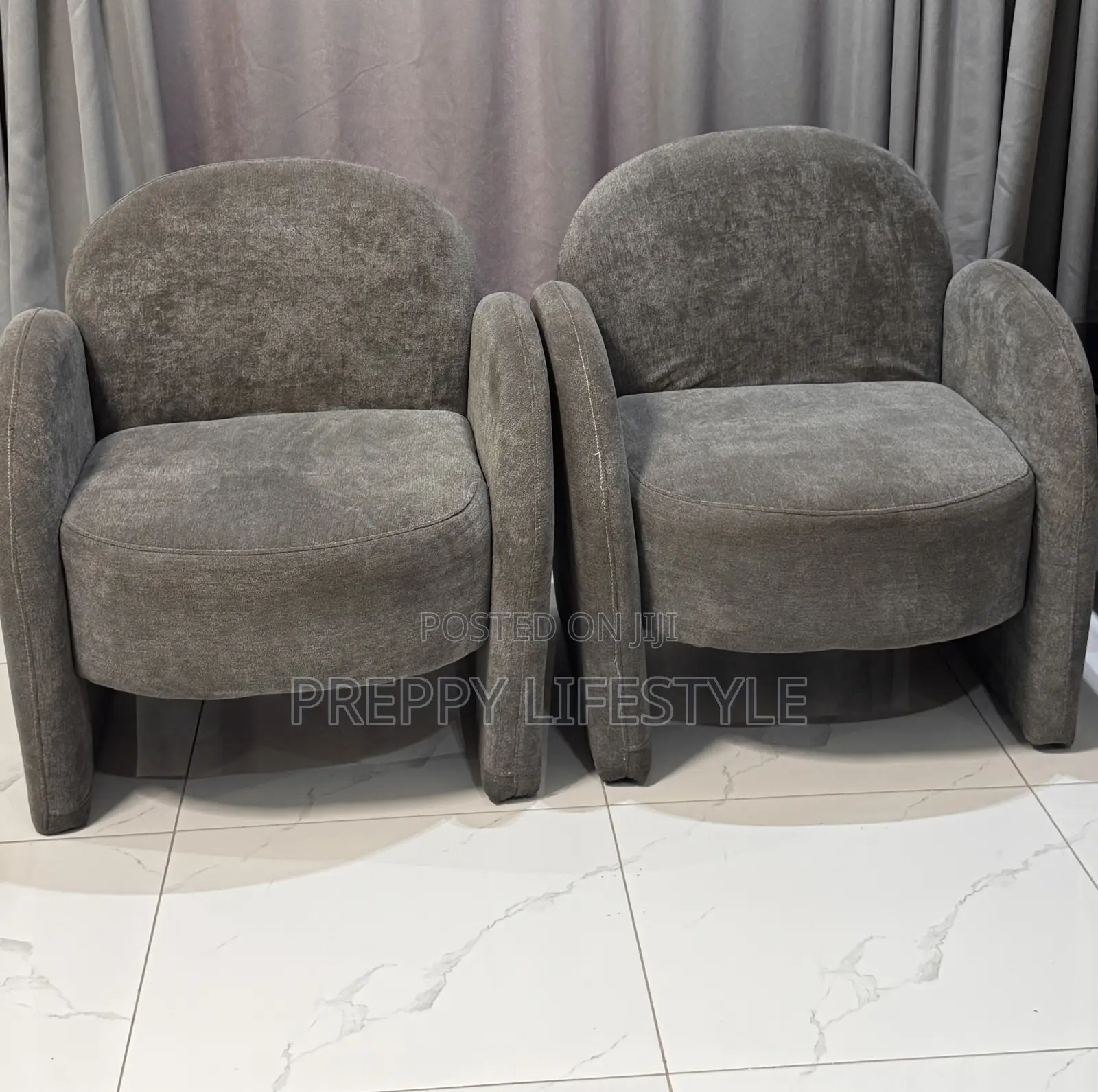 Furniture Set With Centre Table