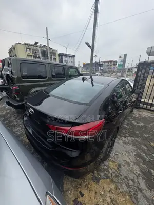 Hyundai Elantra 2017 Black