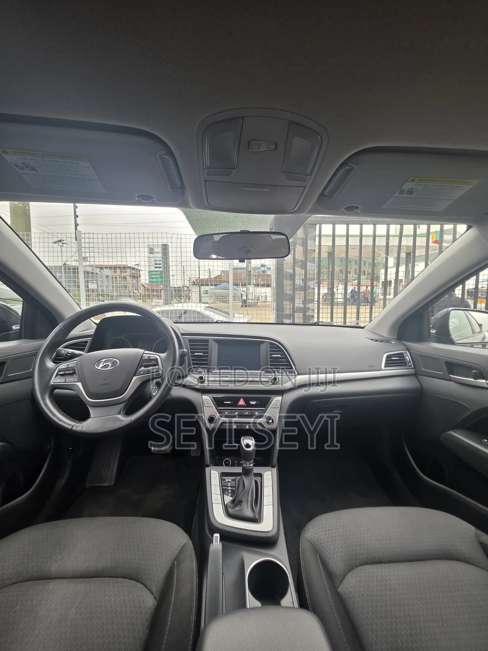 Hyundai Elantra 2017 Black