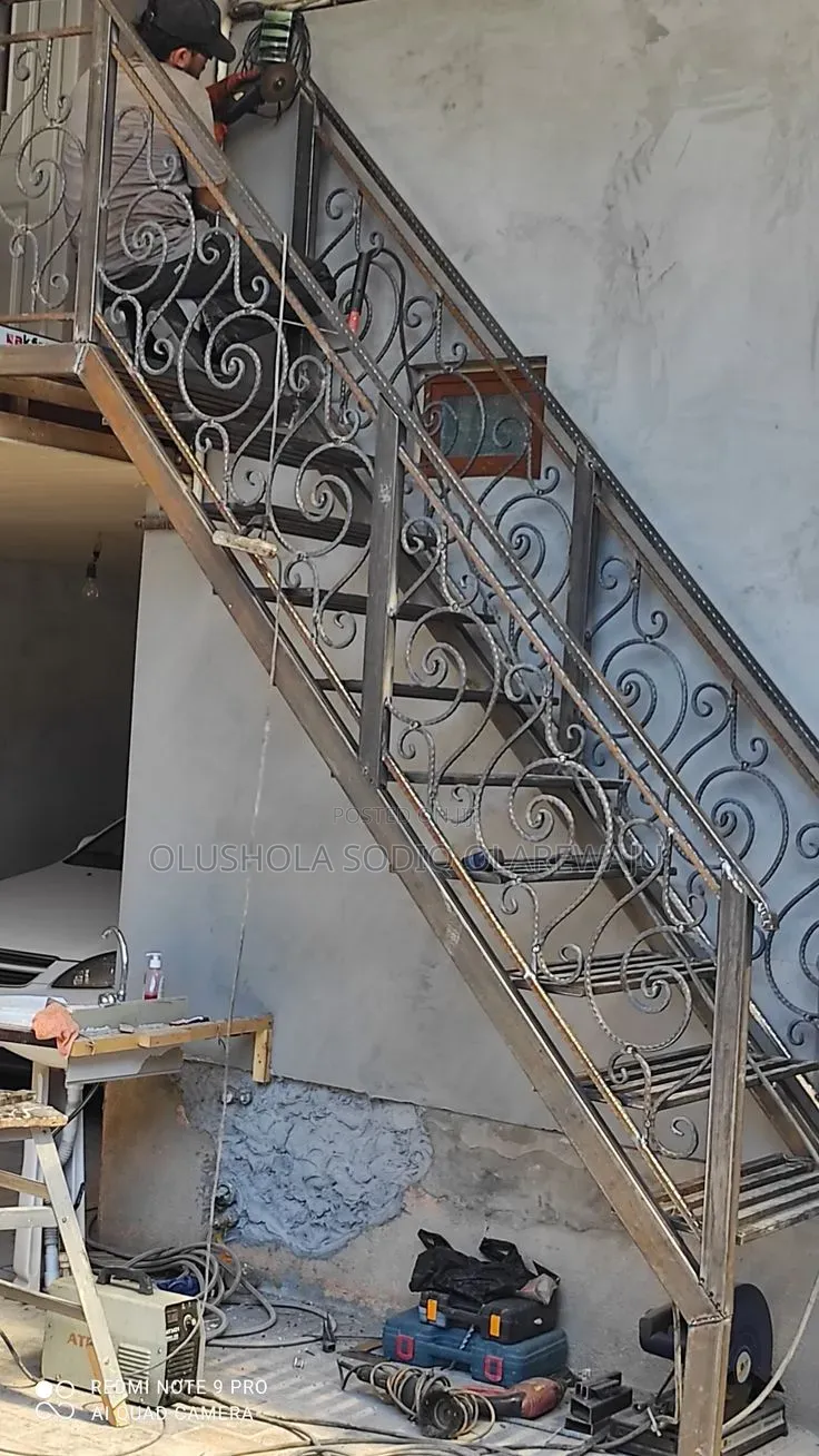 Railing & Balcony Collection