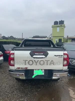 New Toyota Hilux Revo Smart Cab Petrol 2.7 RWD 2021 White