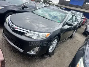 Toyota Camry 2014 Gray