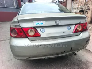 Honda City 2006 Gold