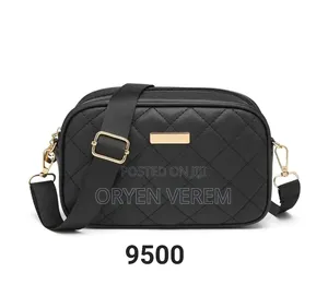Fashionable New Rhombus Shoulder Crossbody Bag for Ladies.
