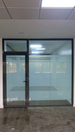 K2000 Aluminium Office Partition | Frosted Glass Office Partition