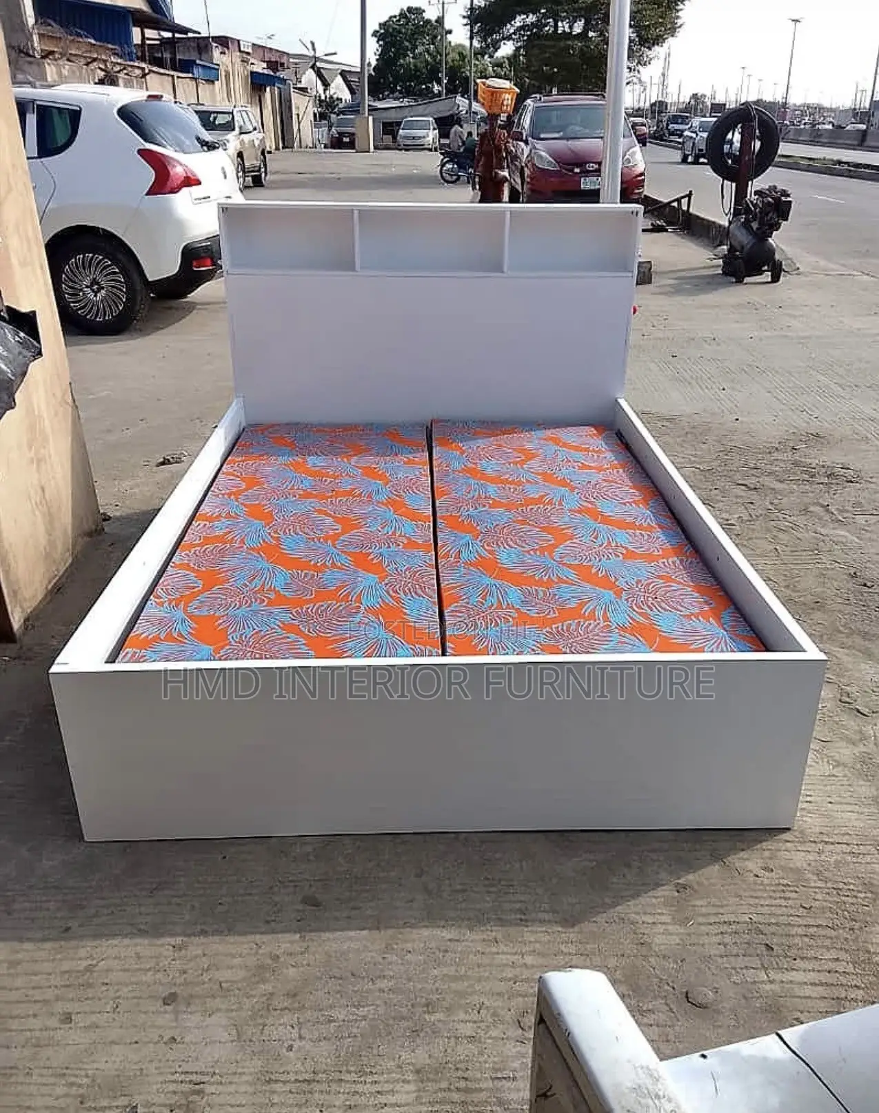 BEDFRAME 4.5 by 6