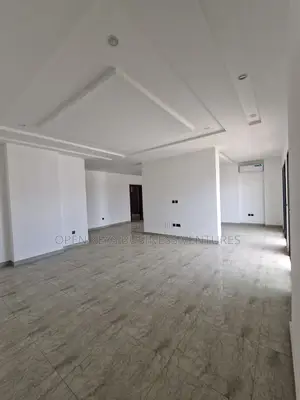 Furnished 3bdrm Apartment in Banana Island for rent