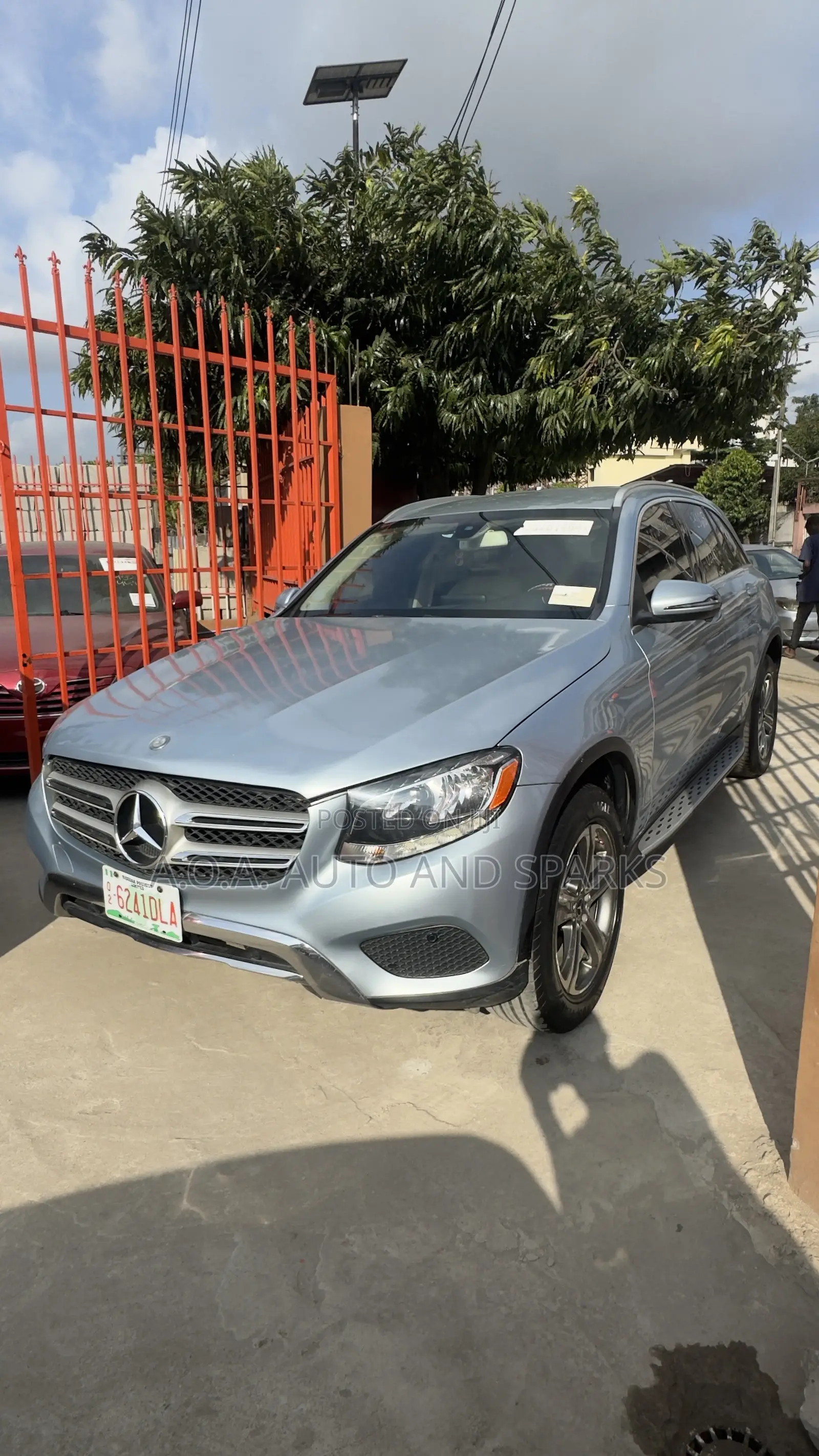 Mercedes-Benz GLC-Class 2017 Blue