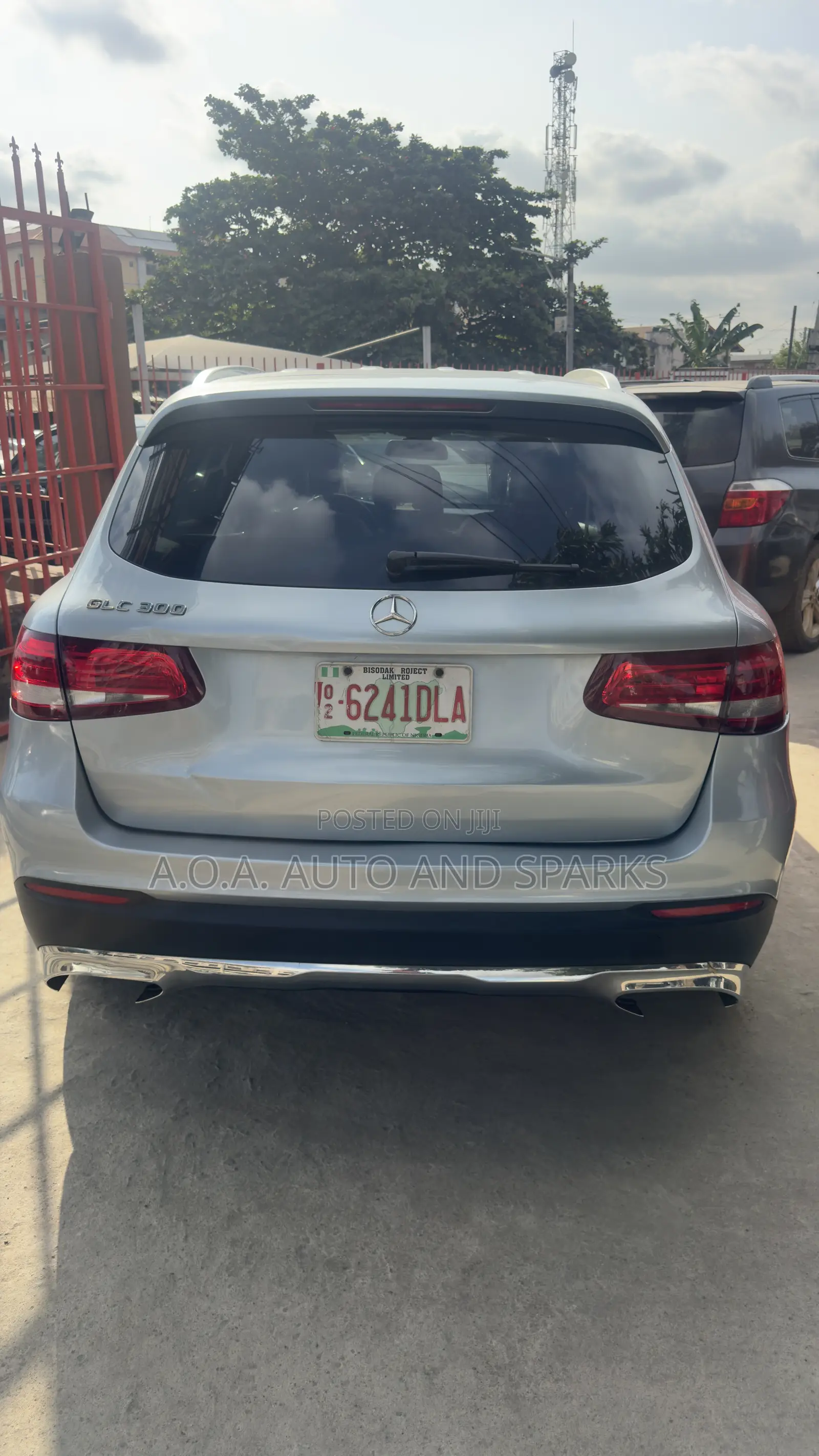 Mercedes-Benz GLC-Class 2017 Blue