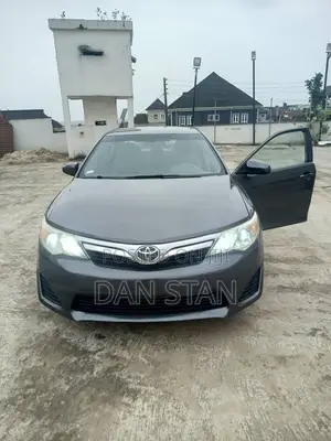 Toyota Camry 2013 Gray