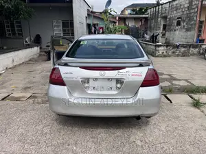 Honda Accord 2007 Silver