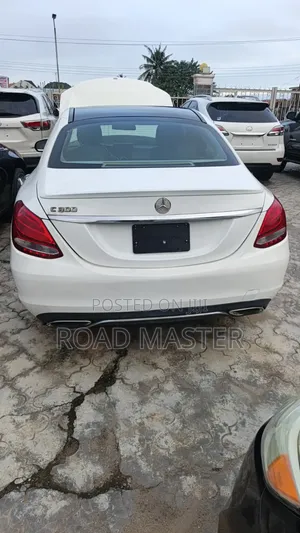 Mercedes-Benz C300 2017 White