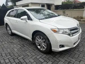 Toyota Venza LE 2014 White