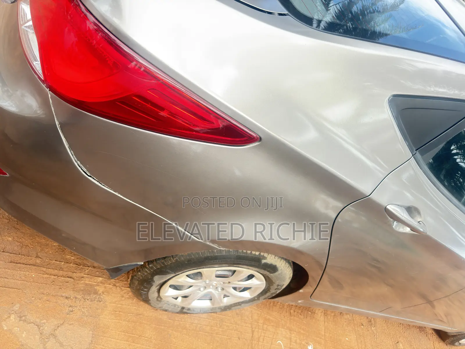 Hyundai Accent 2012 Brown