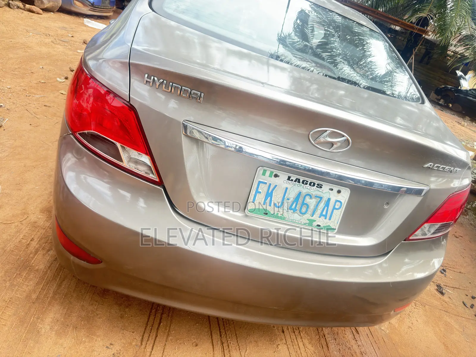 Hyundai Accent 2012 Brown