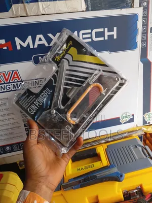 Gun Tacker – Heavy-Duty Staple Gun