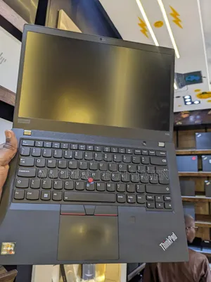 Laptop Lenovo ThinkPad t495s 8GB AMD Ryzen 5 SSD 256GB