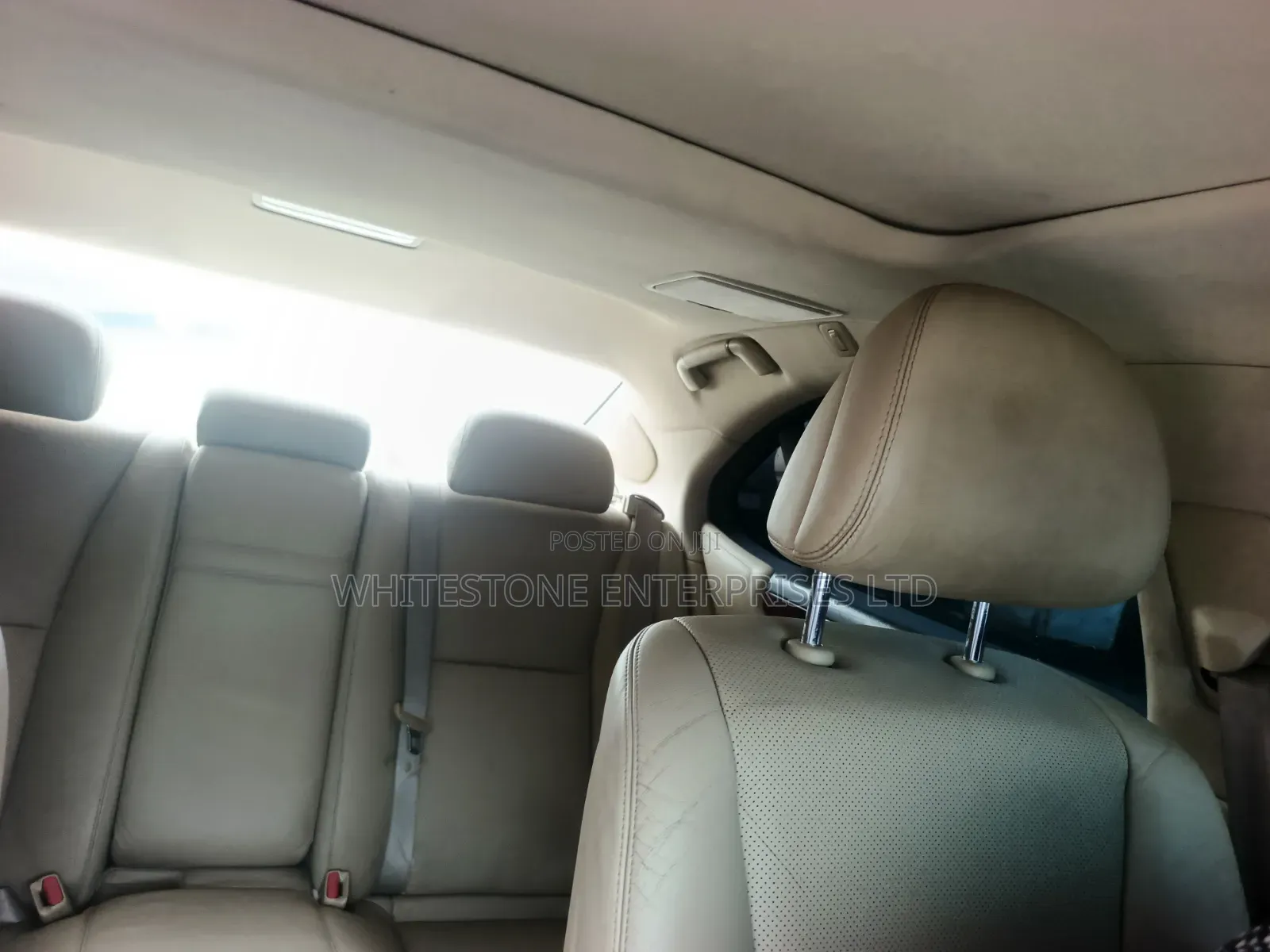 Lexus LS 2010 Gray